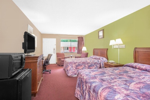 Hotel Express Anniston/Oxford image 16